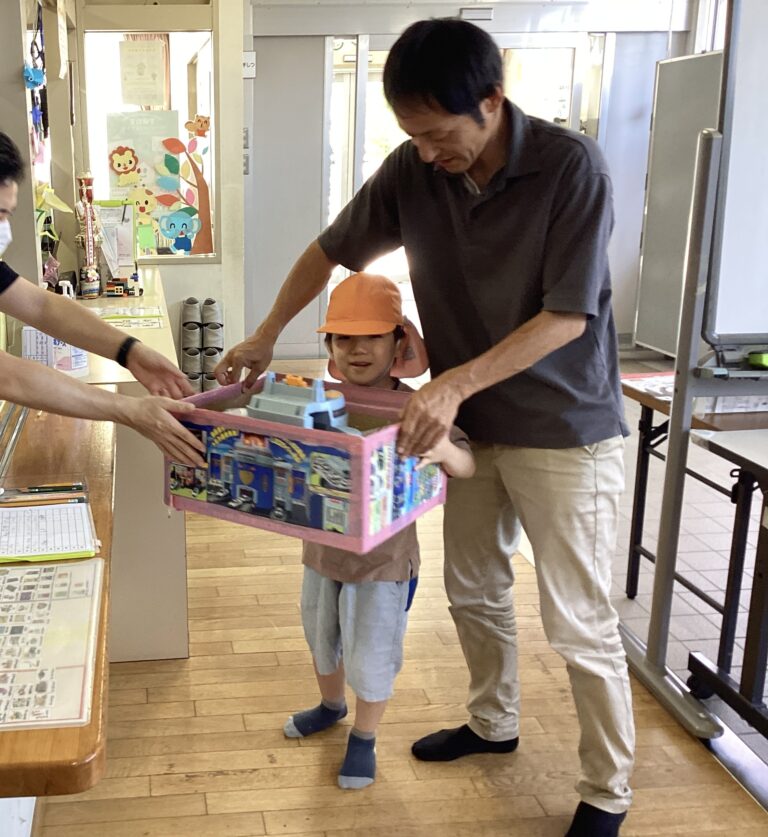 みんなが大好きな場所へ🚎（あおくじらチーム）