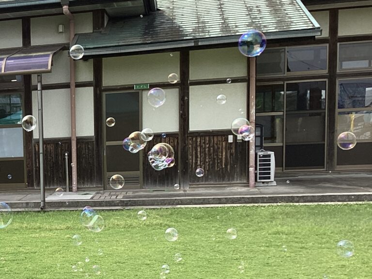 クリームみたいだね(しろくじらチーム)